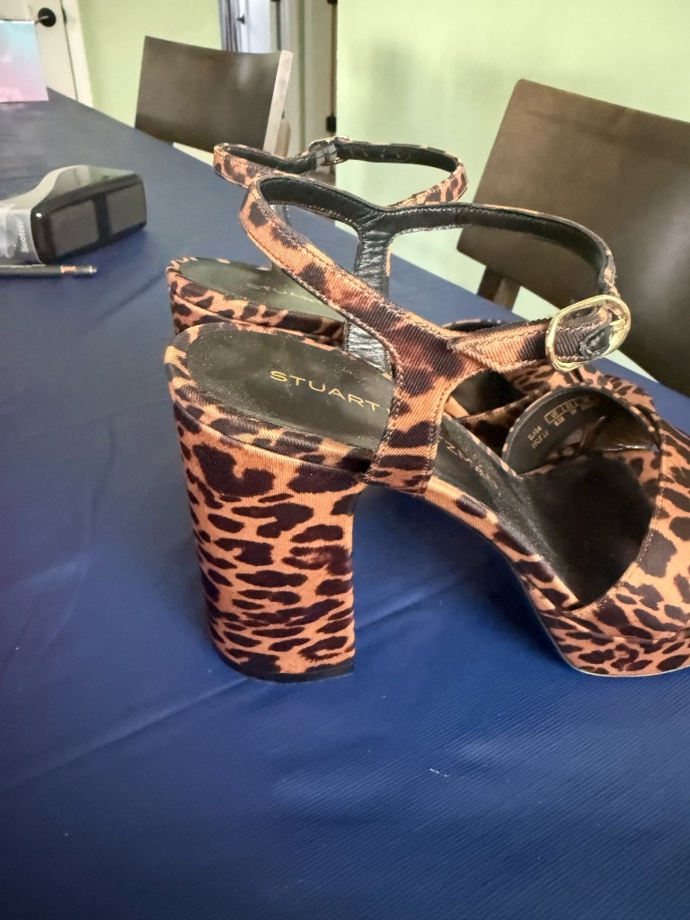 Stuart Weitzman DAYNA PLATFORM SANDAL 110 - Picture 3 of 5